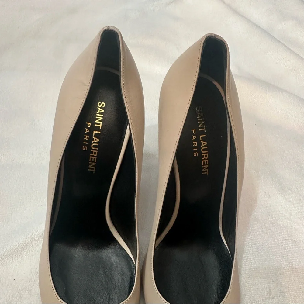 Saint Laurent Paris Beige Studded Cap Toe Pumps Size ysl 39EU - Picture 6 of 11